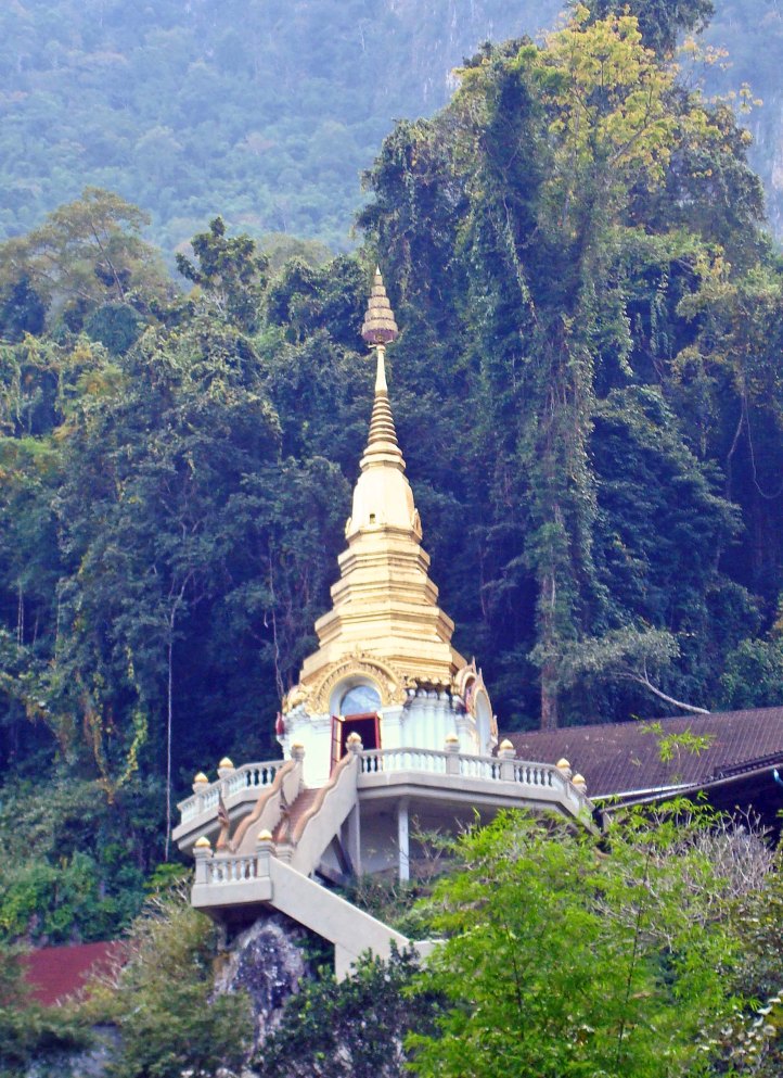 Pagoda at Wat Tham Pha Plong, Doi Chiang Dao, Chiang Mai, Thailand